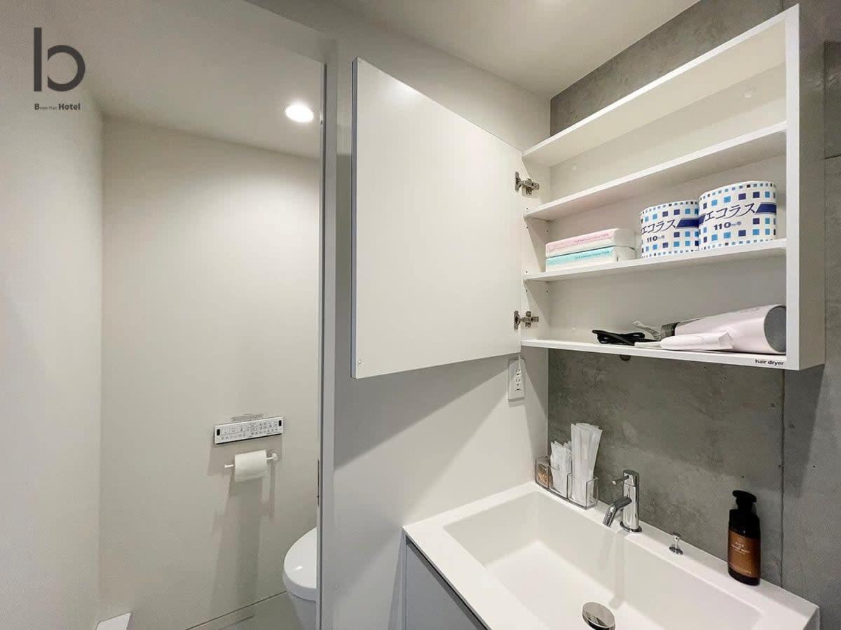 Bhotel Nekoyard - Modern With Great Security Near Peace Park *